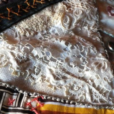 Arlequin fou art textile dentelles jacqueline fischer