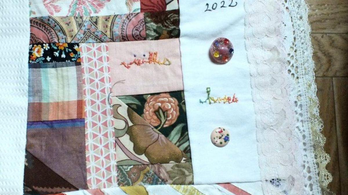 Cheres vieilles choses jacqueline fischer couverure art textile
